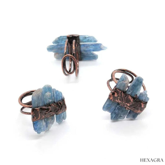 Nareen Kyanite Raw Crystal Ring