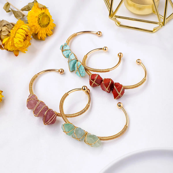 Zevara Raw Crystal Bracelet