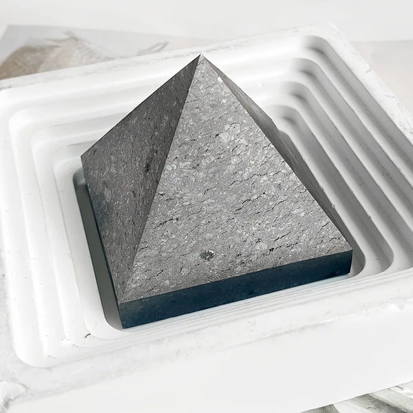 Thalun Shungite Shielding Pyramid