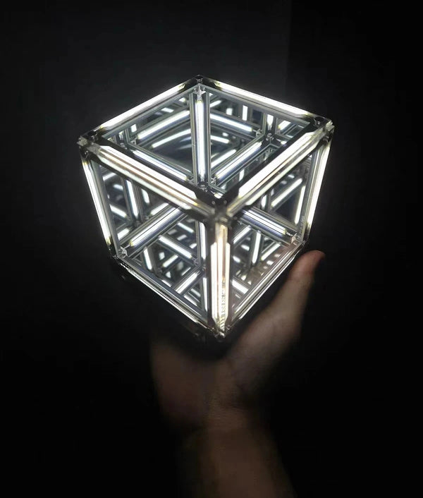 Lumaryn Infinity Cube Lamp