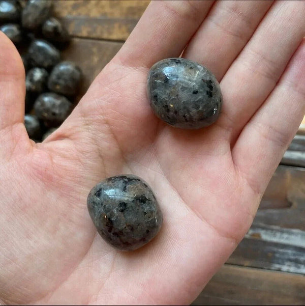Luminara Yooperlite Stone