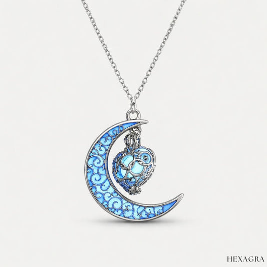 Selora Luminous Moon Necklace - hexagra